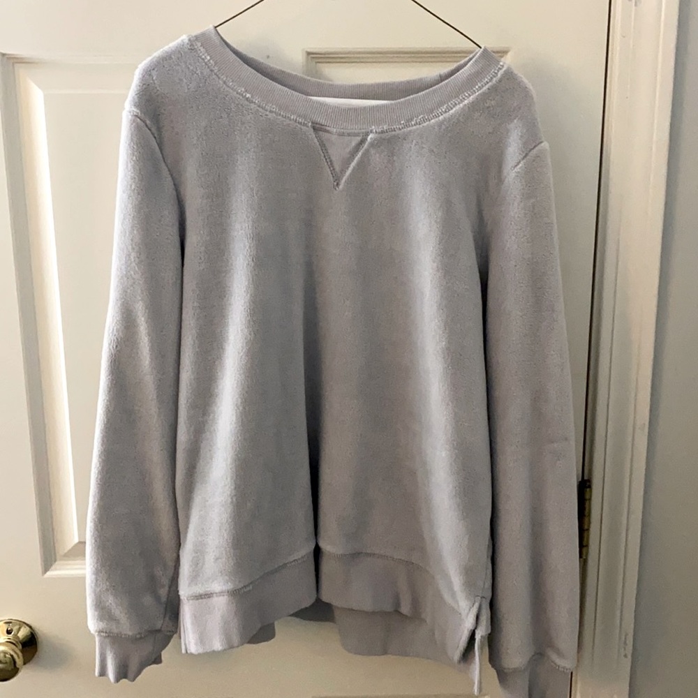 Fuzzy grey long sleeve shirt